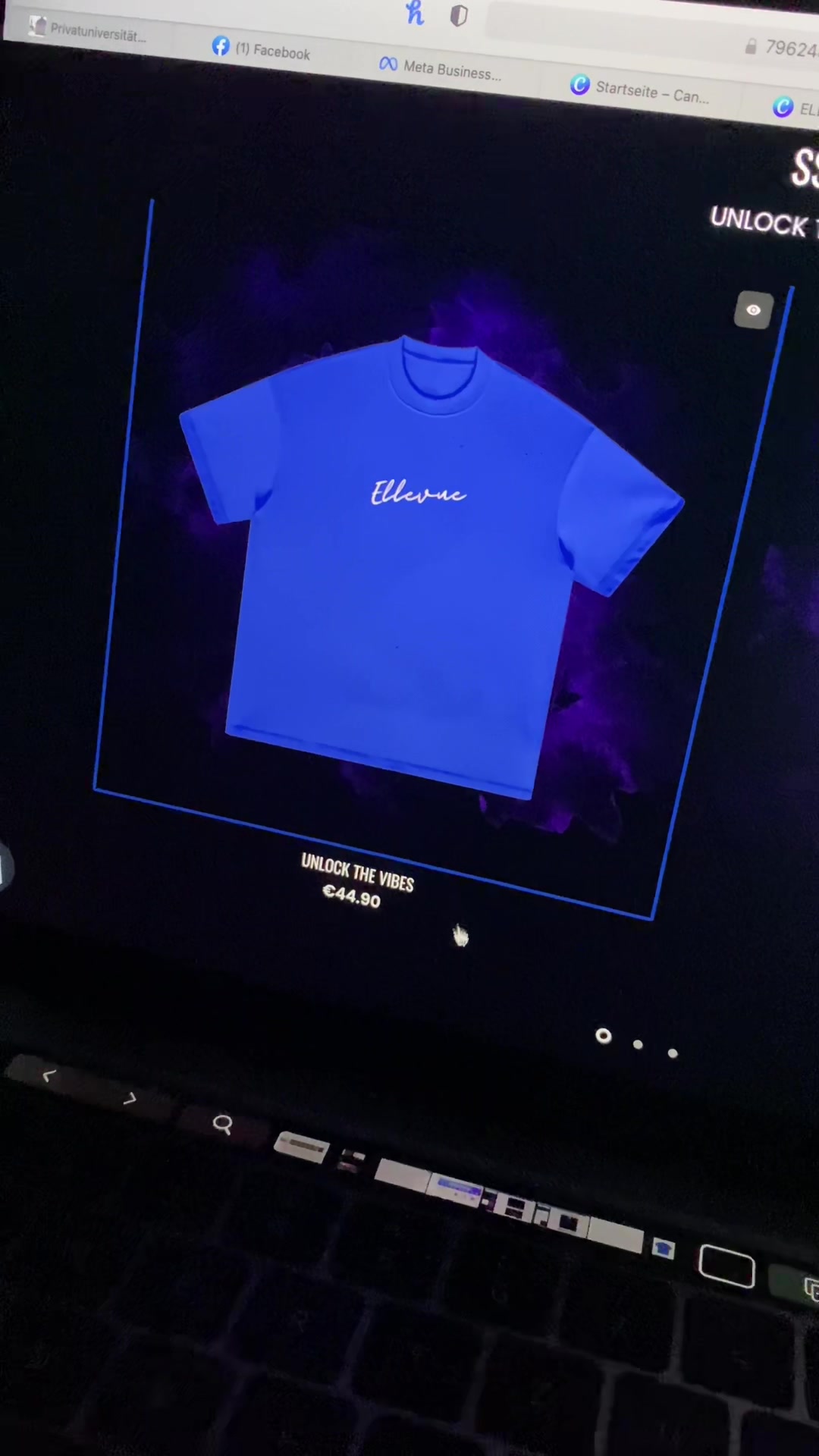@ELLEVUE CLOTHING