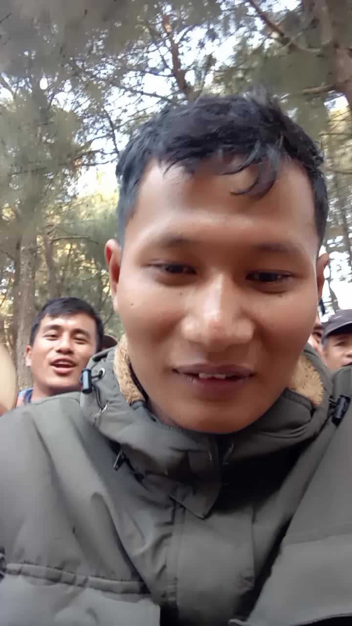 @BIKASH ๐บโค๏ธ๐ gurung