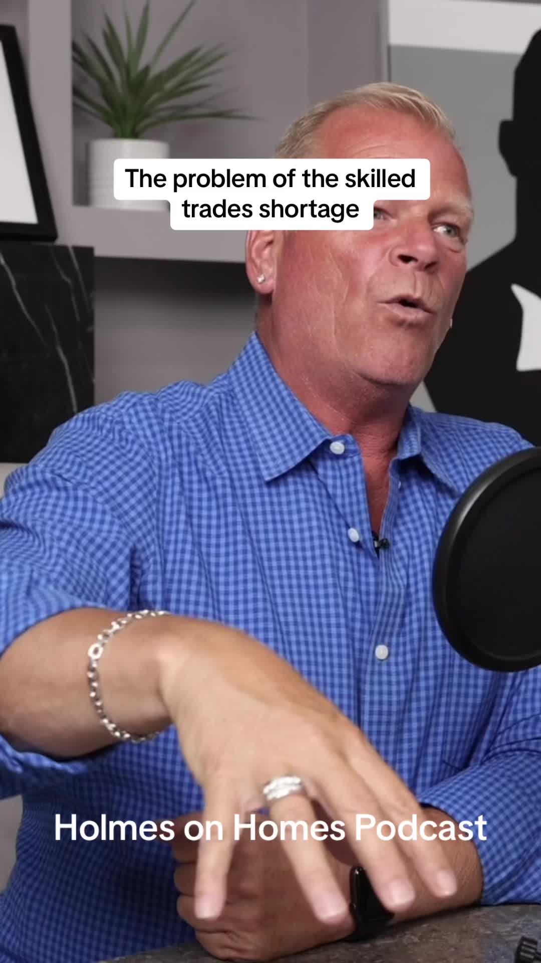@Mike Holmes
