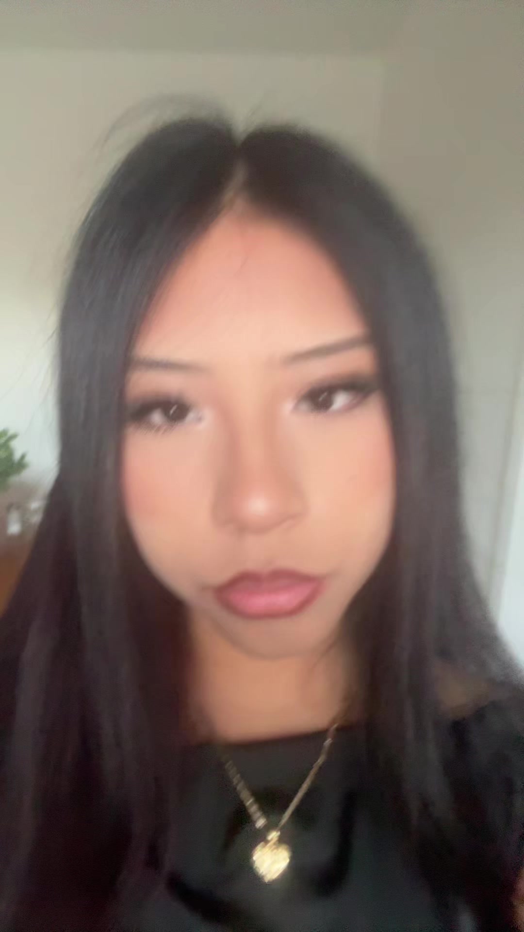 @⃟
