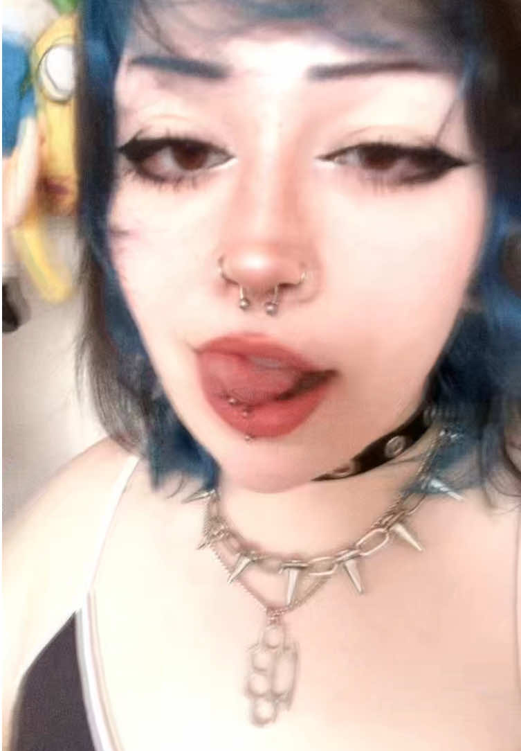 @Shayla🦇
