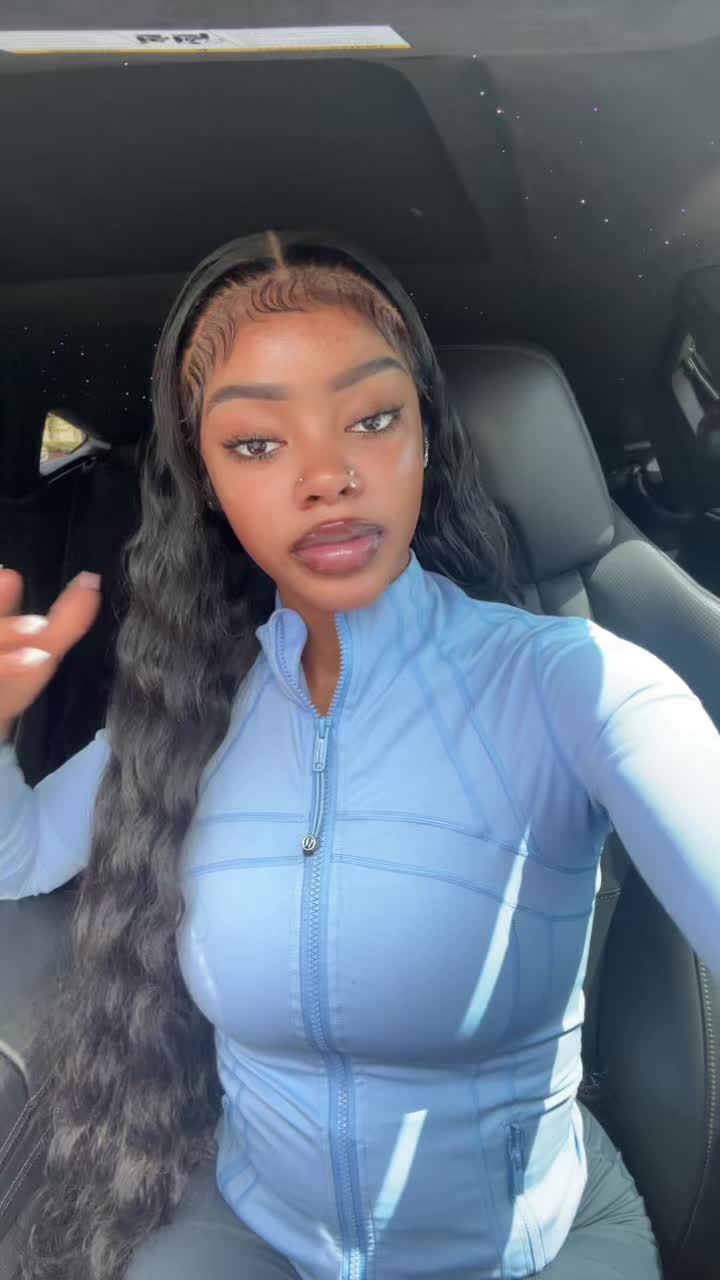 @himynameessence🥥