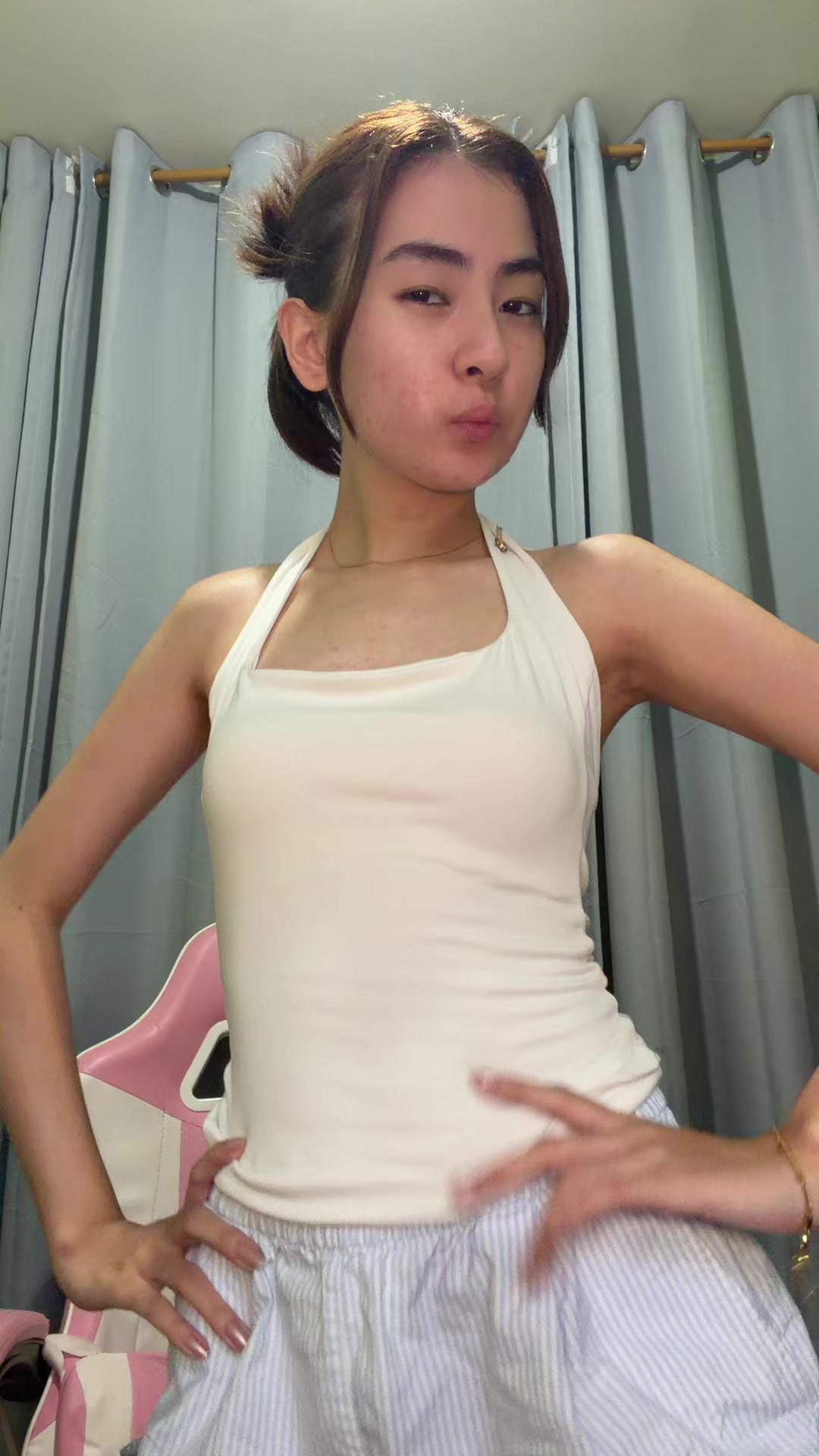 @Eywi ๐ kindaeywi on IG
