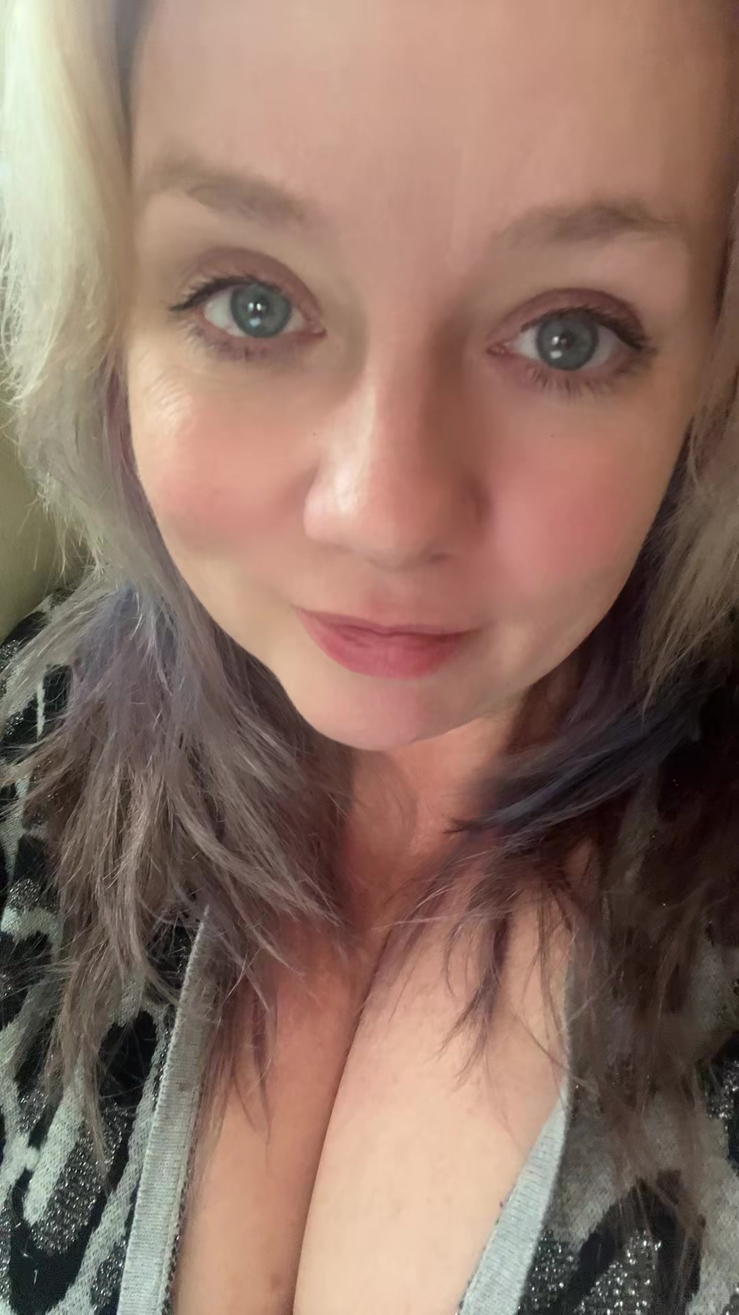 @angielouwho79