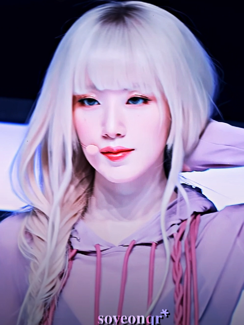 @𝐬𝐨𝐲𝐞𝐨𝐧𝐪𝐫*