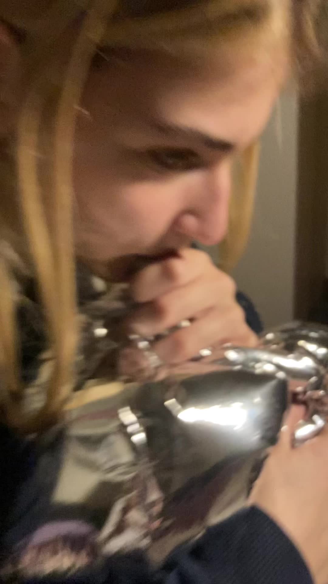 @auroraa