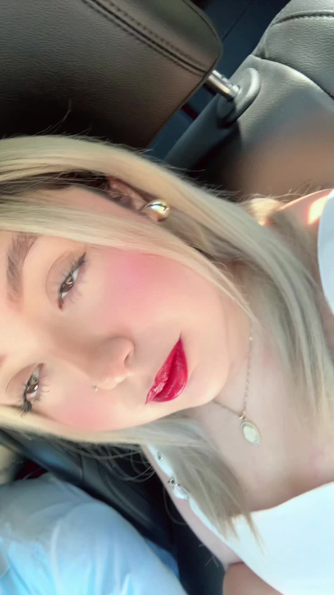 @Lara ๐