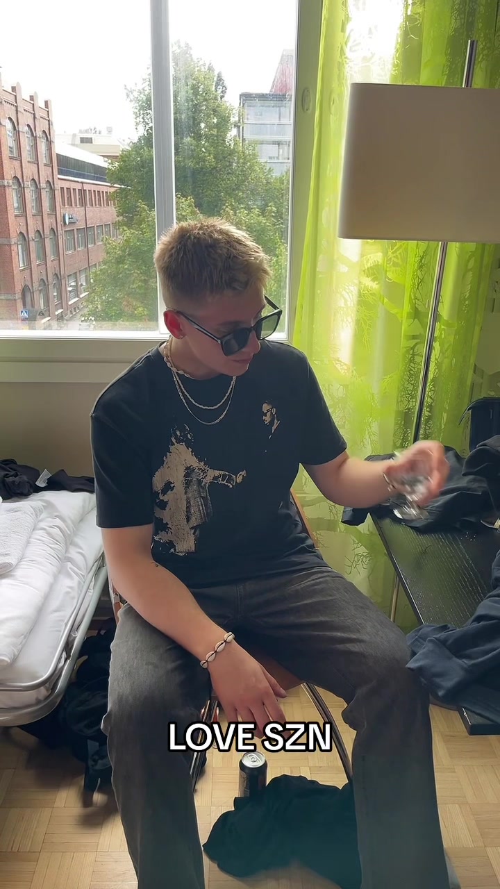@oliver saarivuori ✪