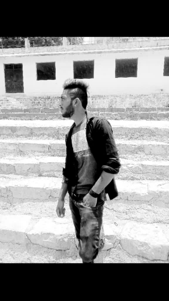 @attitude..A.J.goldan