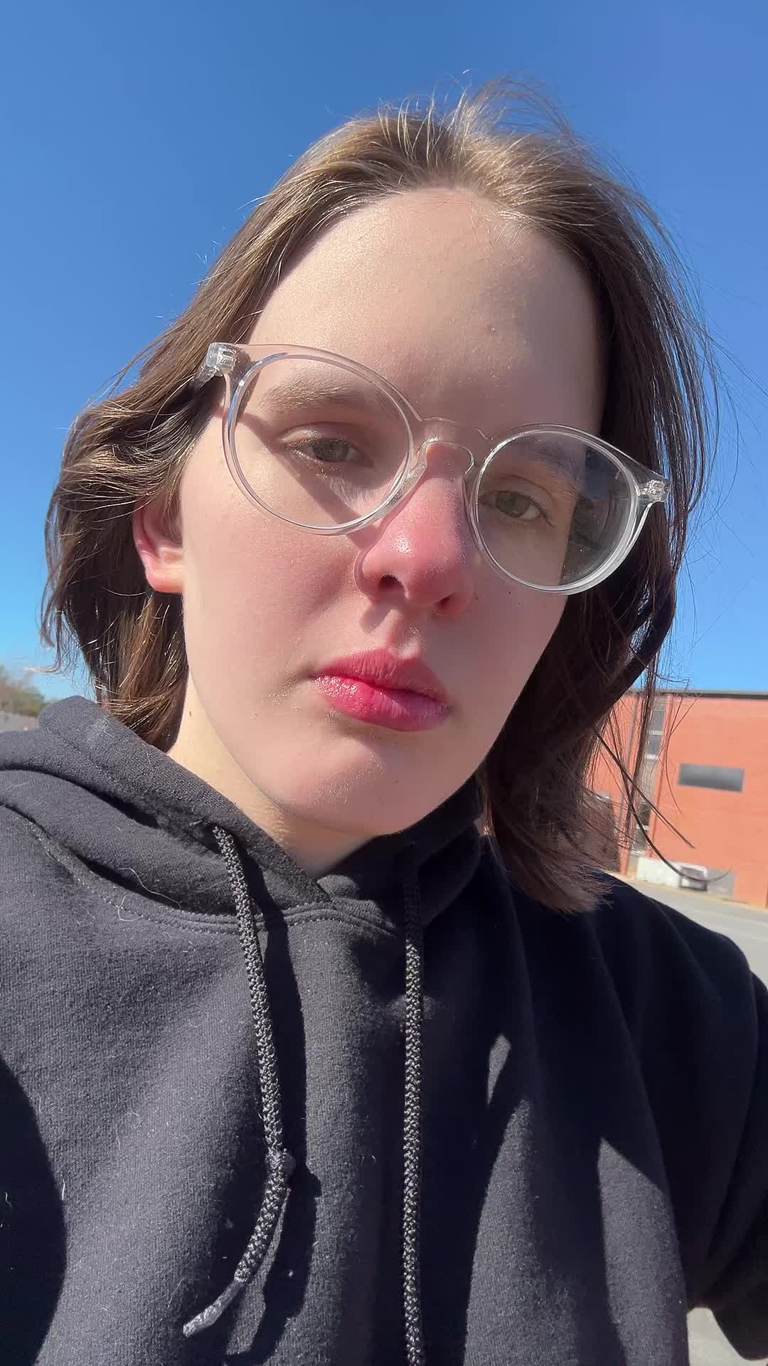 @l0l.ezra.c0s