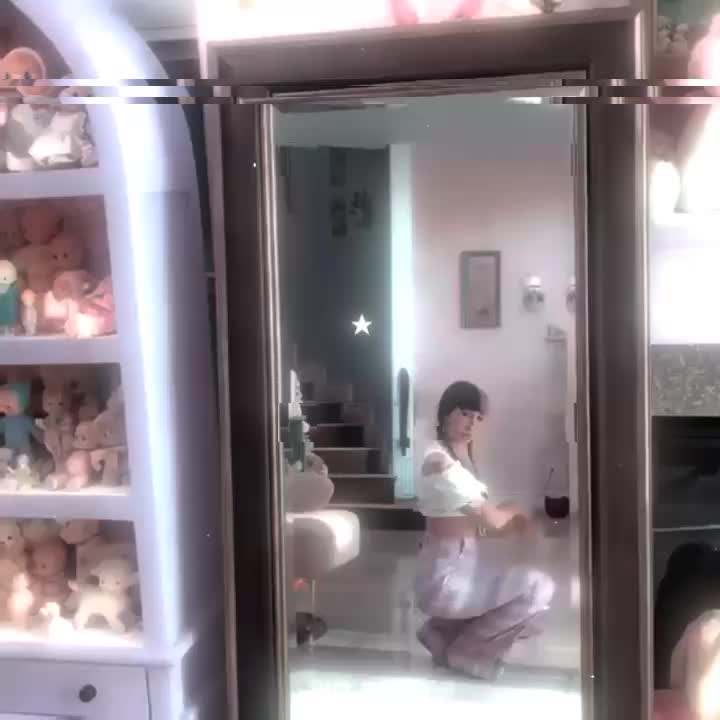 @𝓜𝓮𝓵