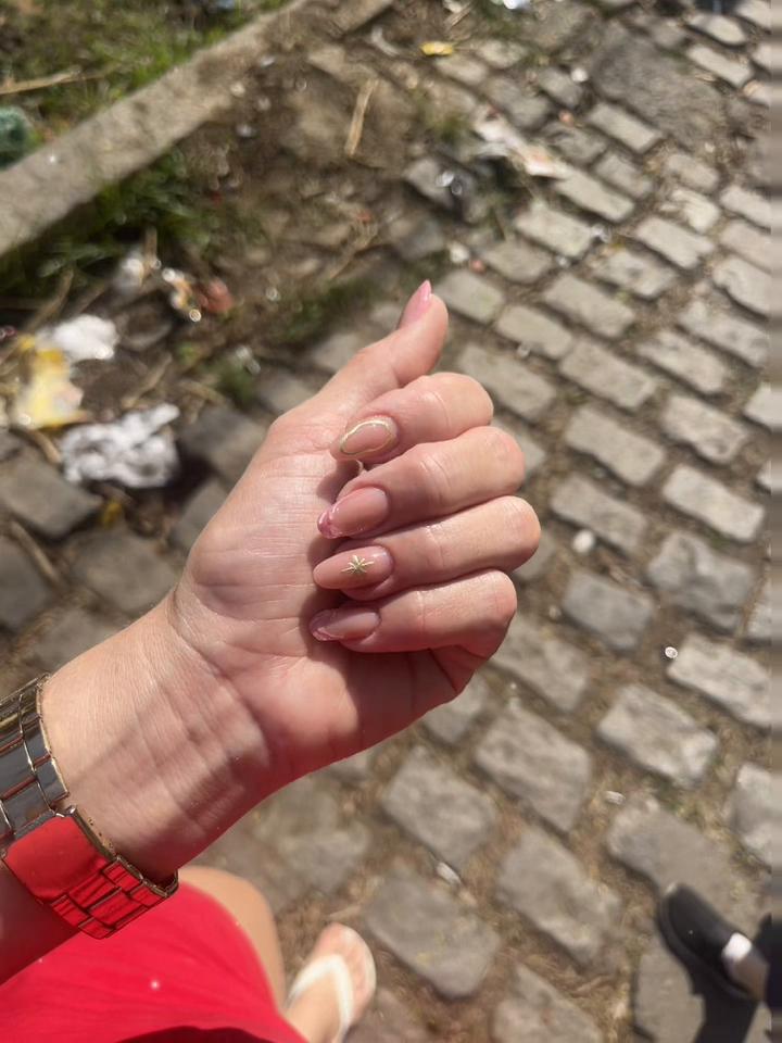 @Maria Eloiza ✨