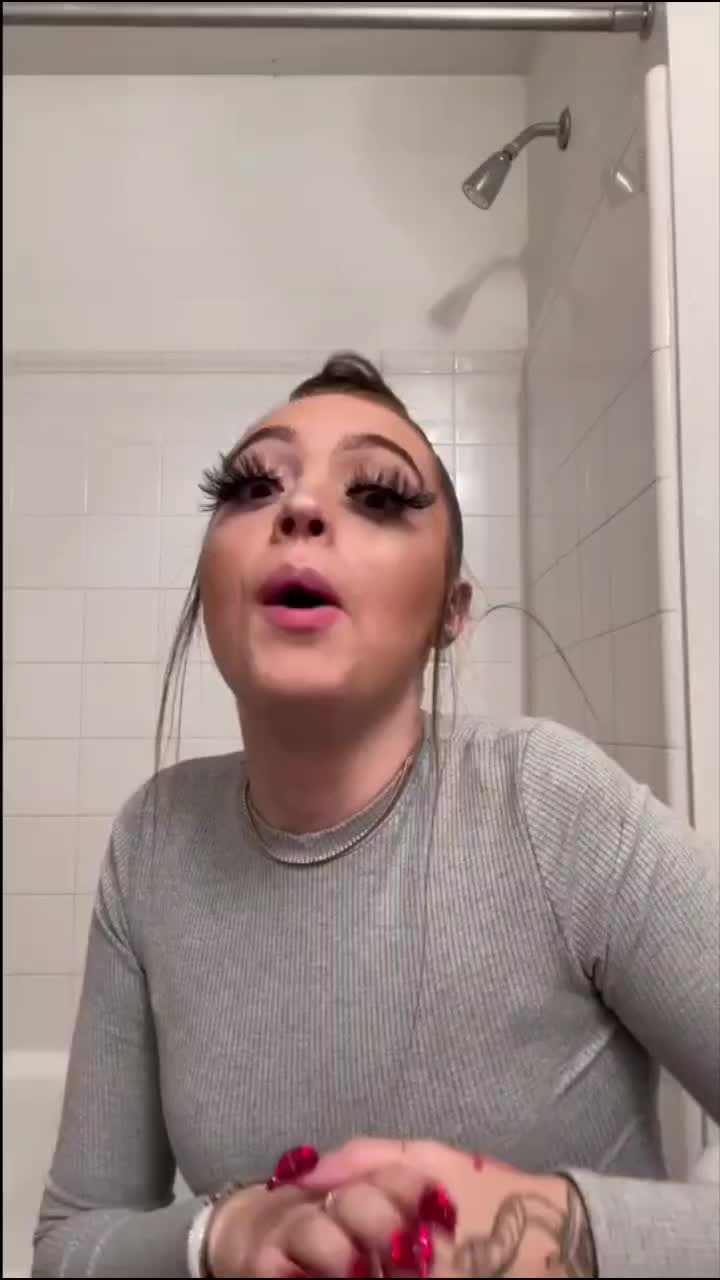 @G.C.Y.B.22