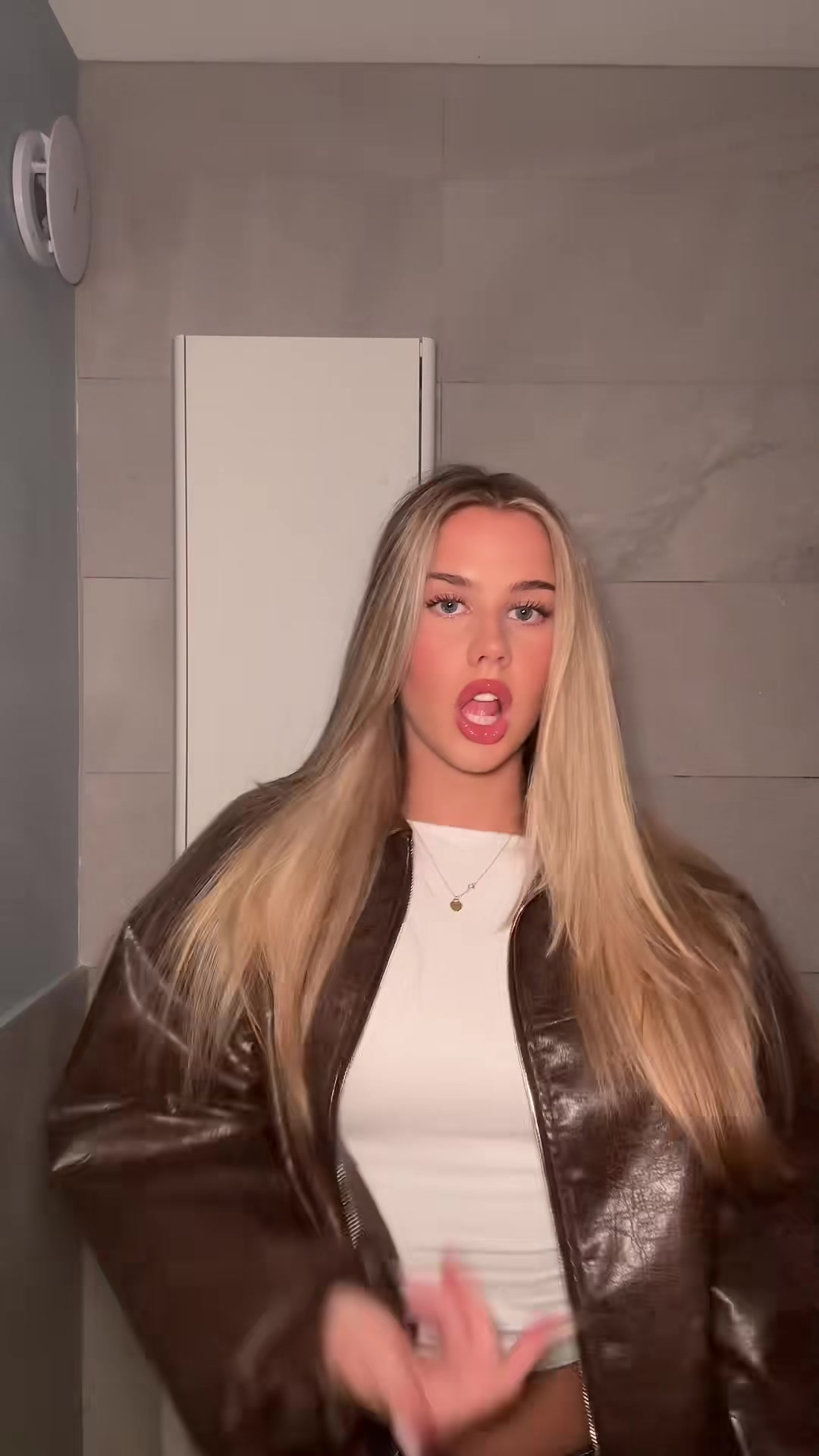 @ellie