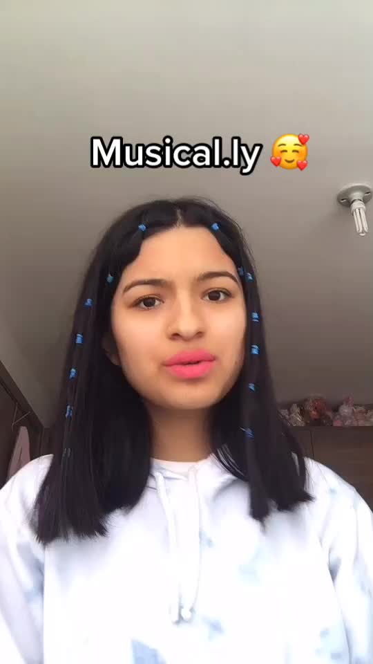 @Sarahi702