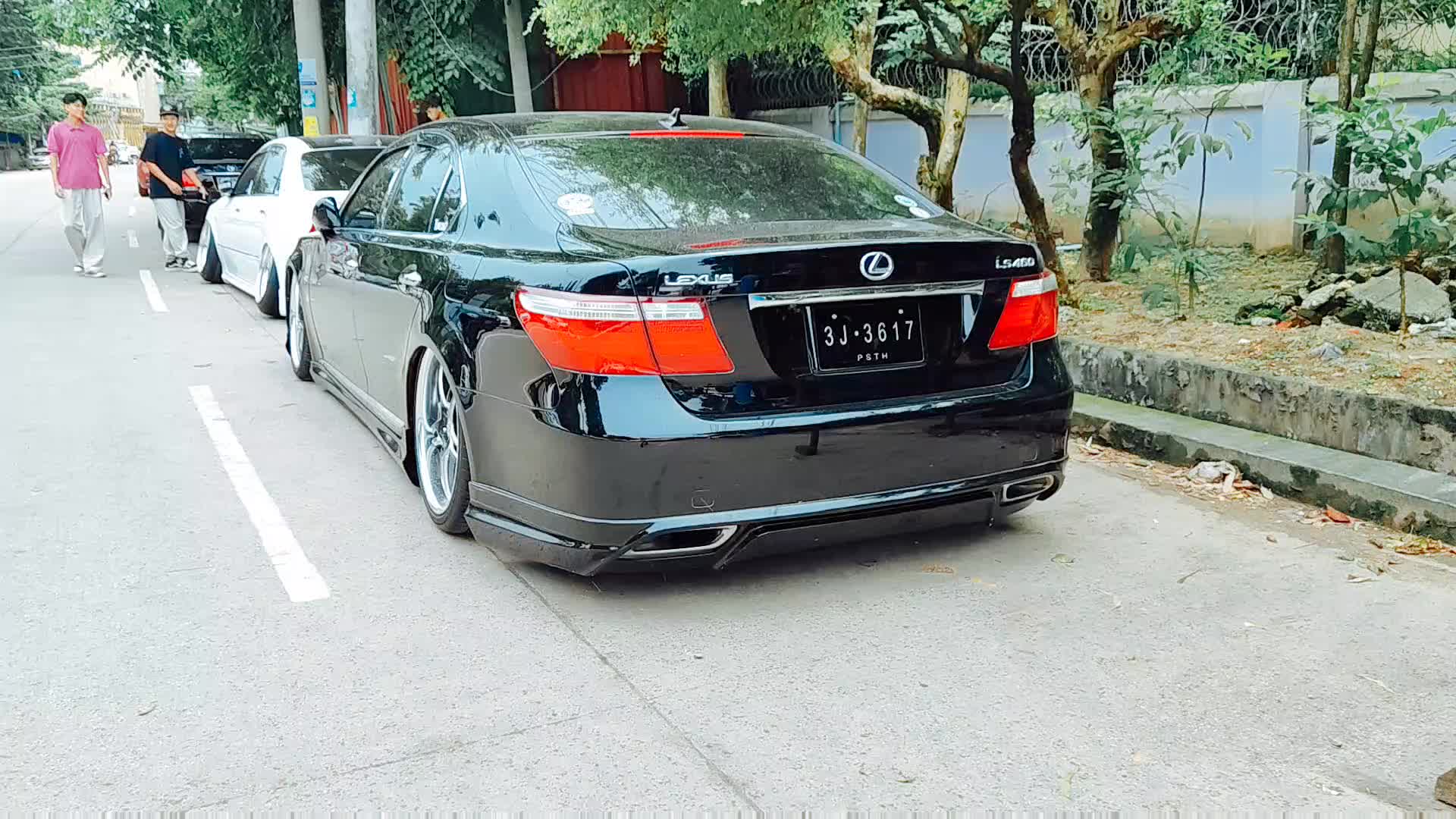 @K S Wai