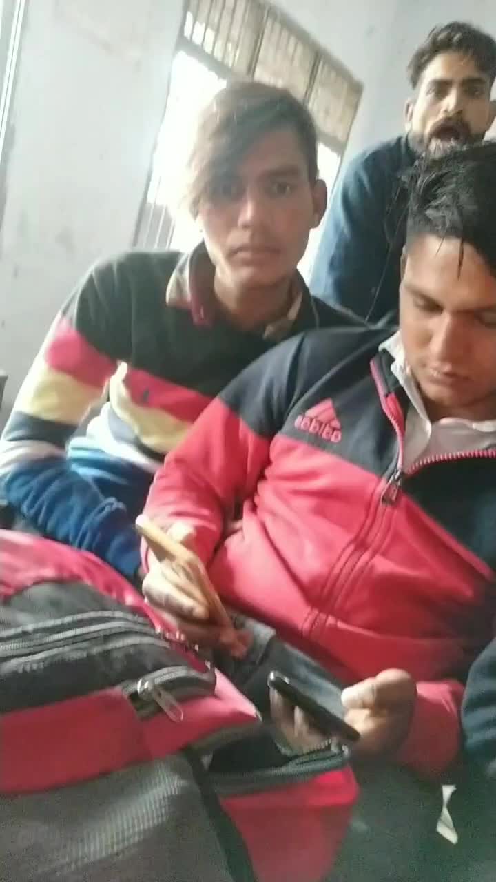 @Angrej_jhinjer