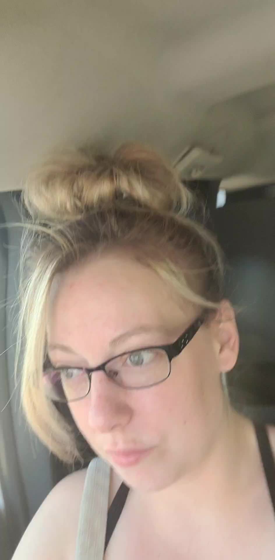 @skrappyjohnson