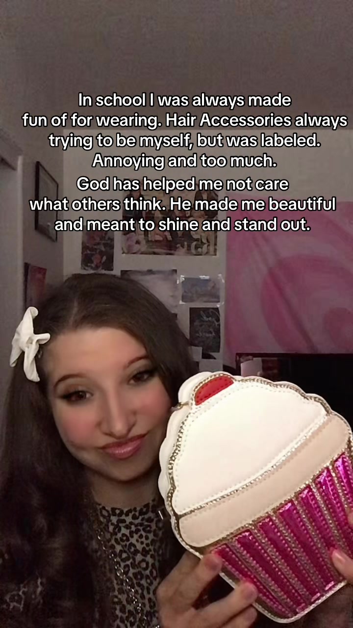 @🎀Serena Munoz🎀🧁