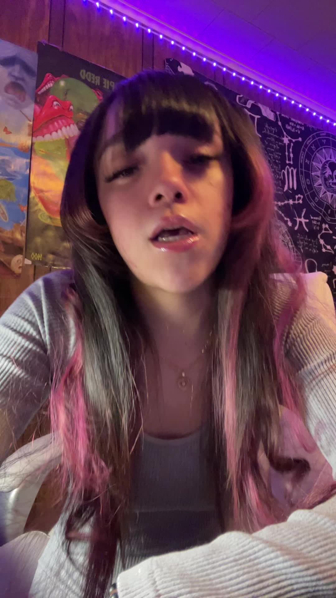 @⮑𝒪𝑀𝔾𝙞𝙩𝙨𝑺𝖆𝖌𝓔 ？