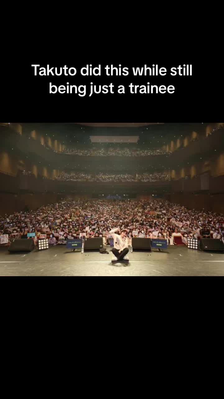 @SEEING SKZ IN LOLLA