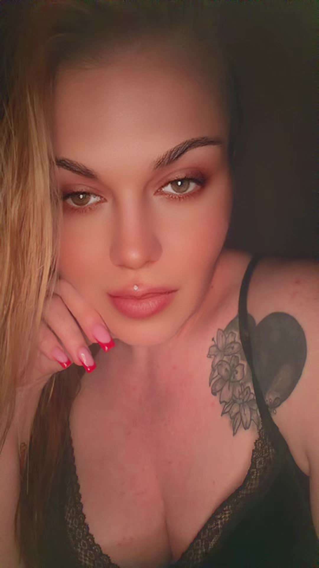 @The_Villain3ss