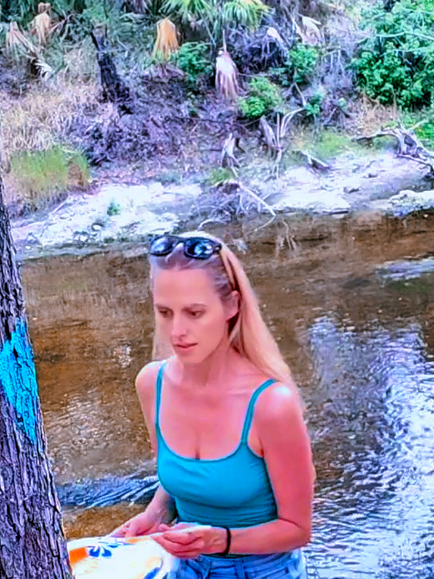 @Kris10