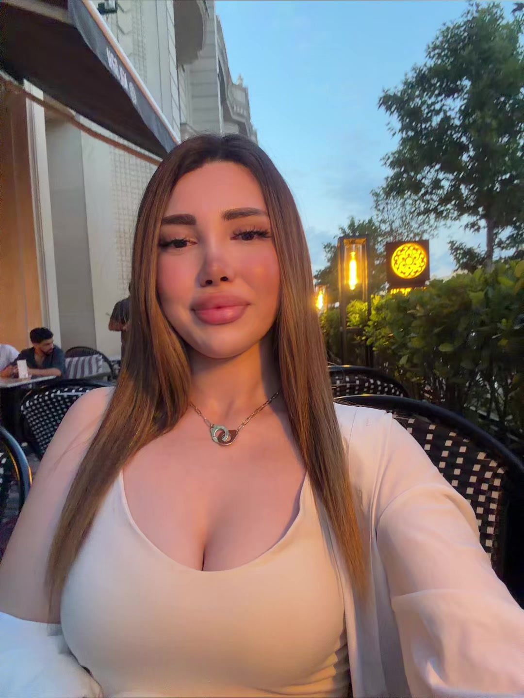 @𝓜