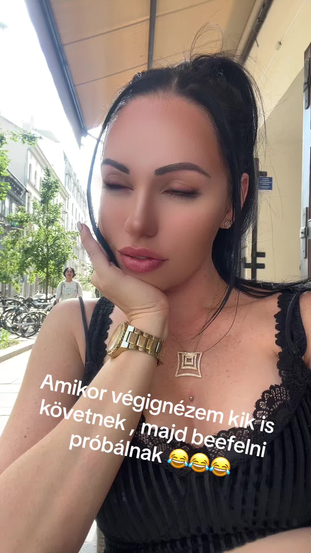@Honeybunny