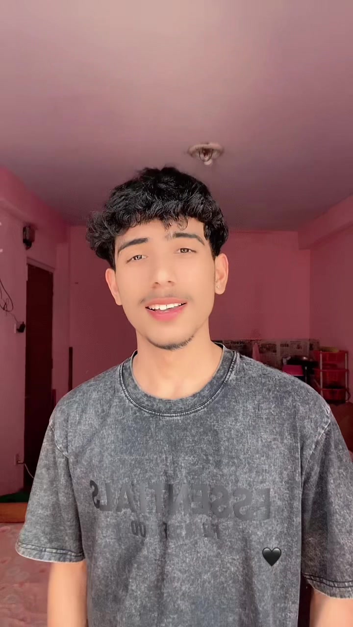 @मि लन 🥷