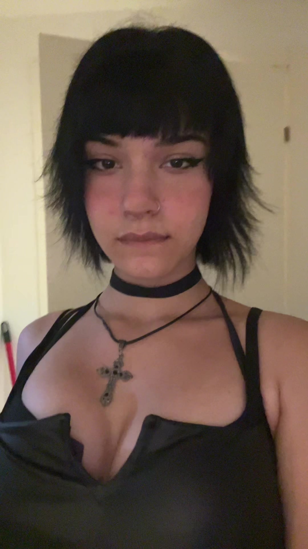 @♱
