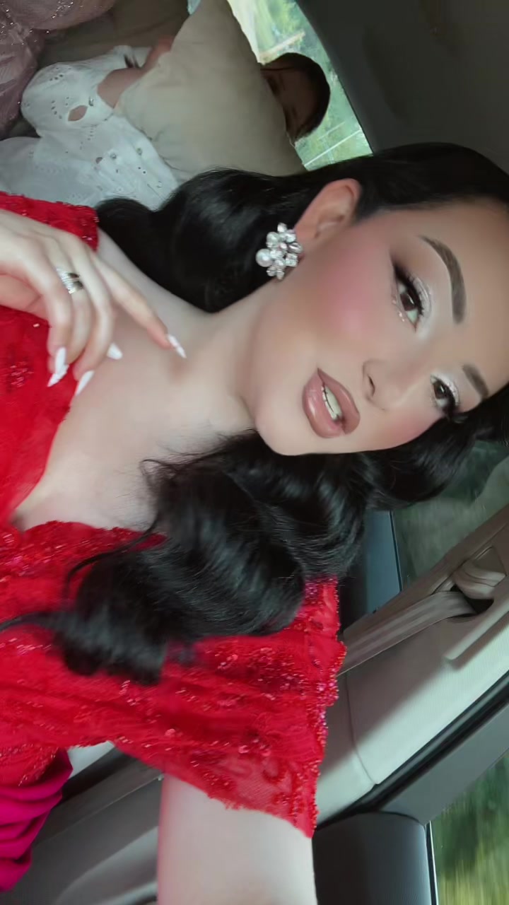 @eelii