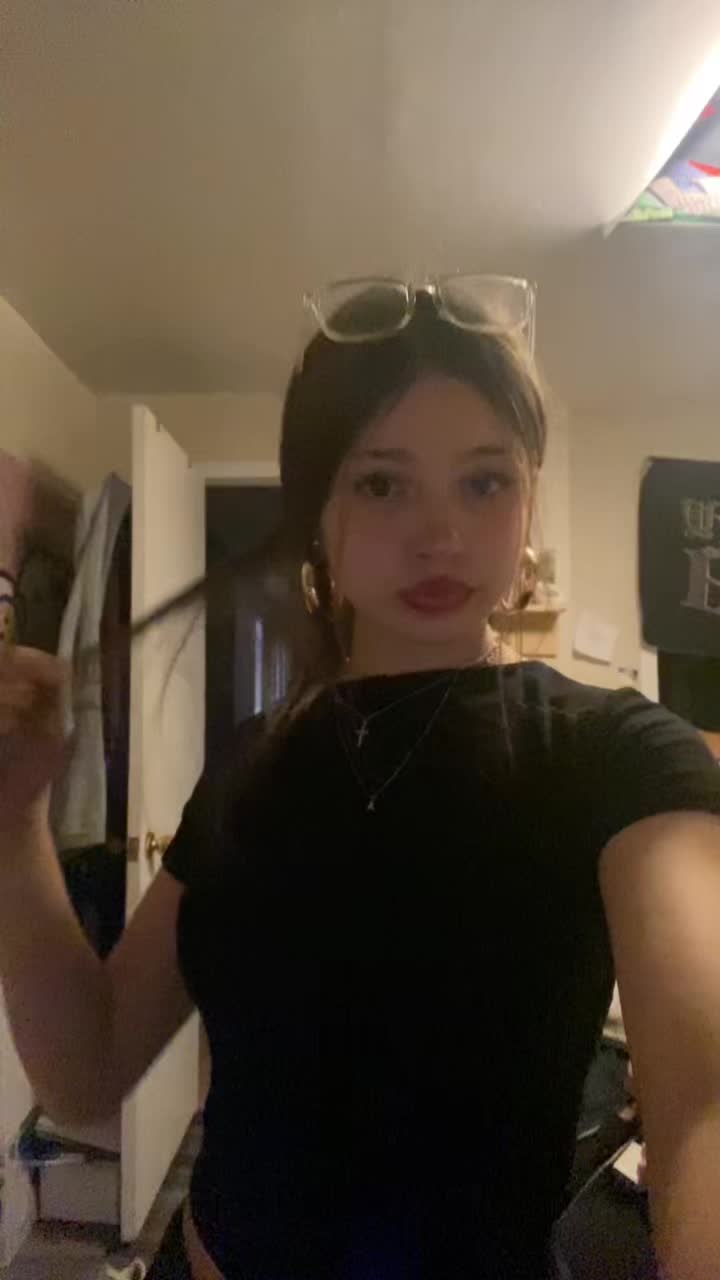 @𝓐𝓵𝓵𝓲𝓼𝓸𝓷˖ ࣪ 𖥔 ࣪ ᥫ᭡💋ﾒ𝟶