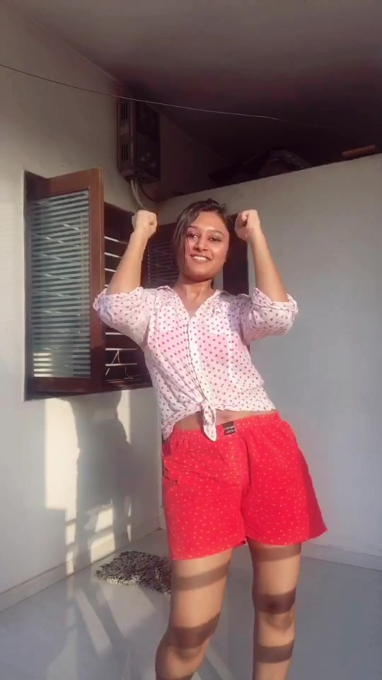 @Aneri Prajapati🌻