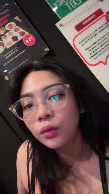 @Hello its me Tyara
