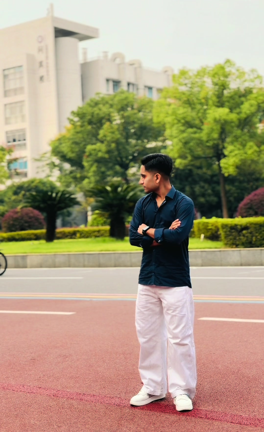 @Dr Afnan 🇨🇳