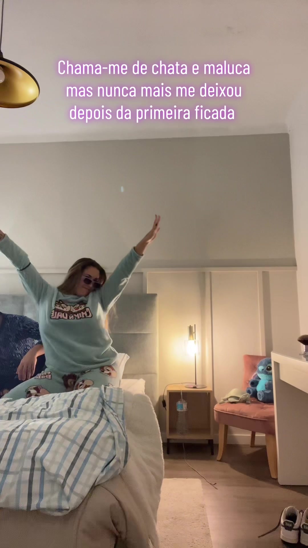 @Anaa Rafaela