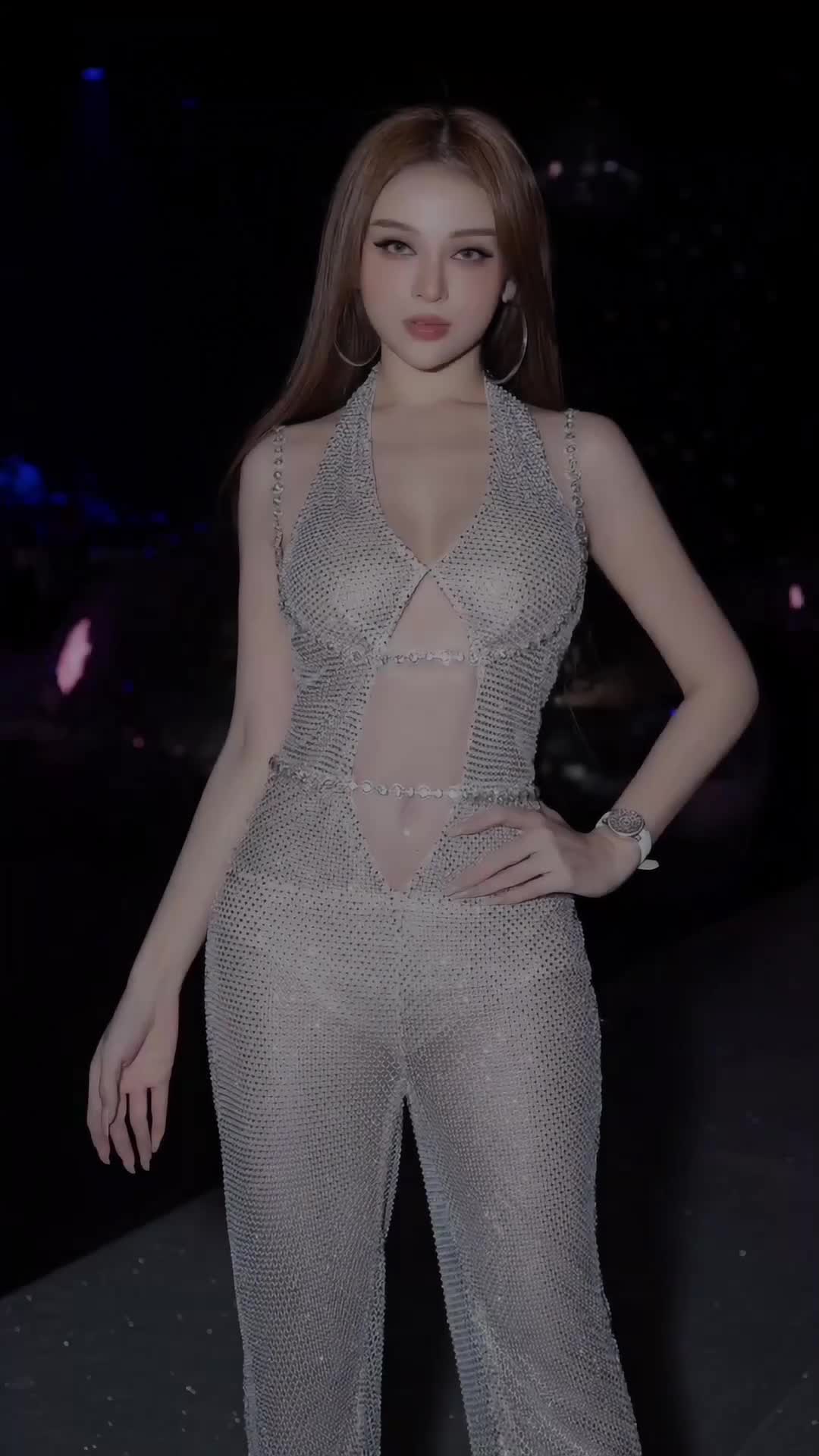 @TIỆM NET 9X