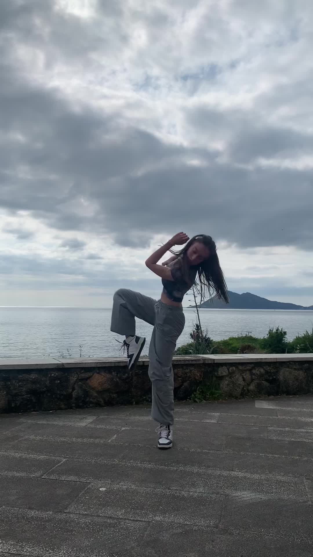 @nelycamb