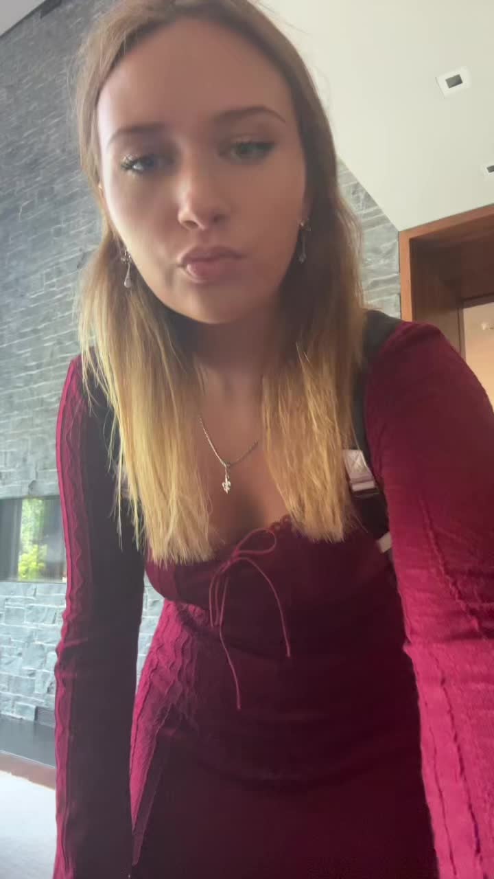 @ella g
