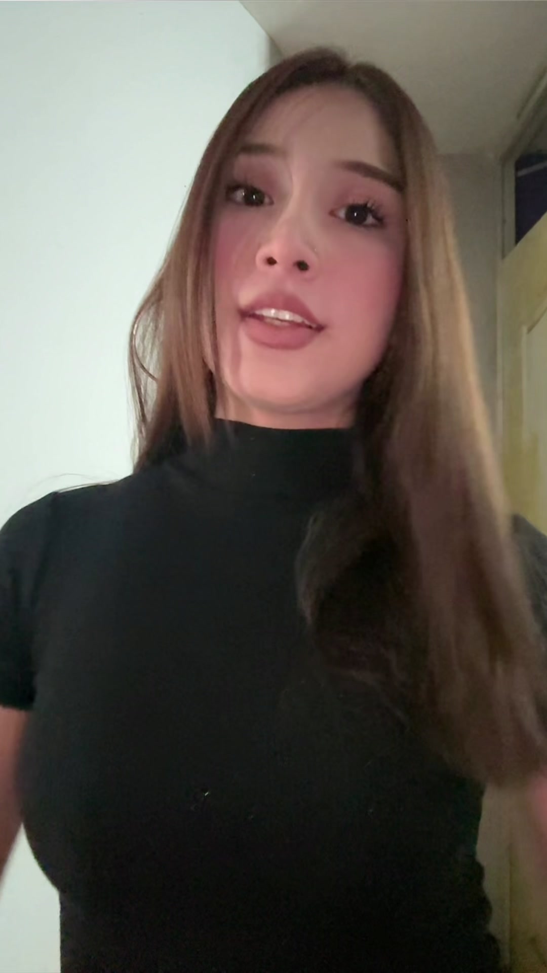 @𝓝𝓲𝓷𝓲