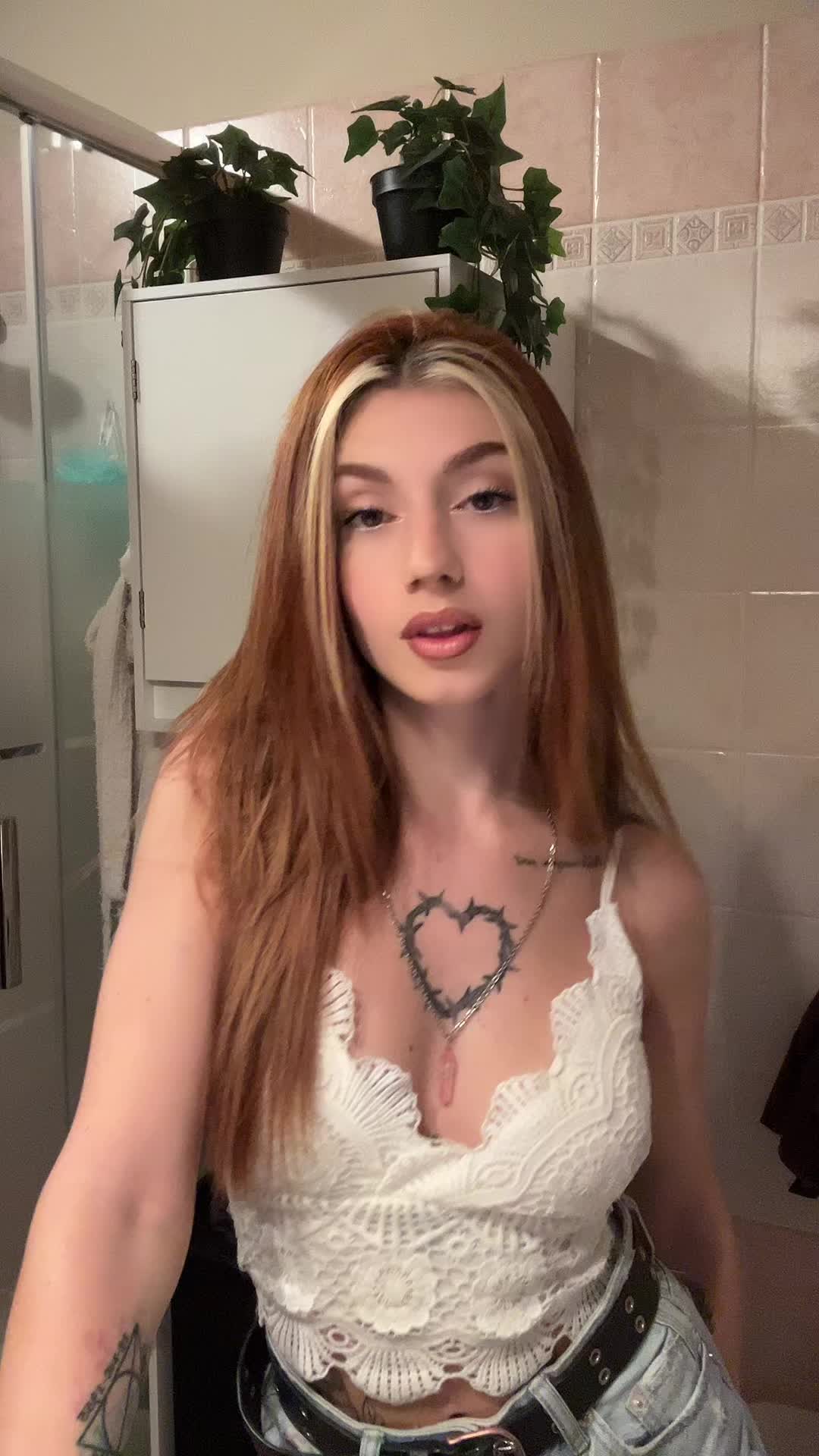 @Erica👩🏻🦰