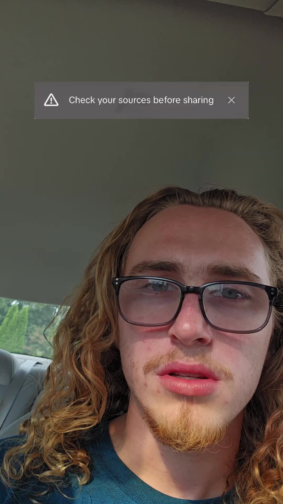 @GoldieGl0cks