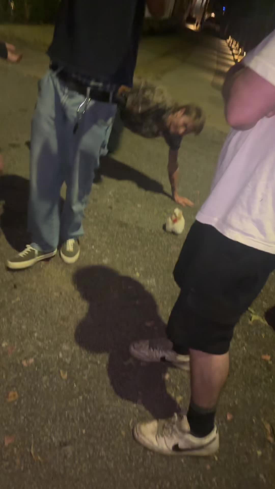 @😼🥸