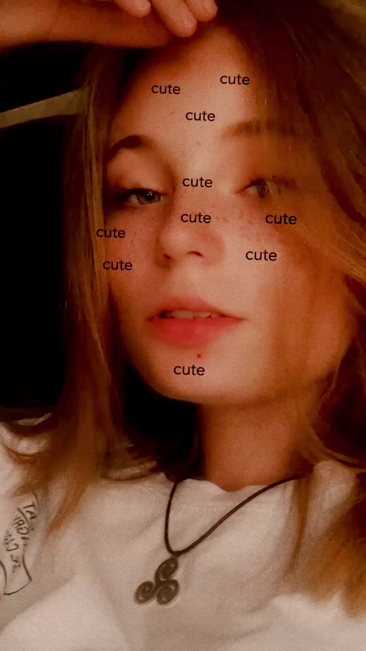 @Nanuu