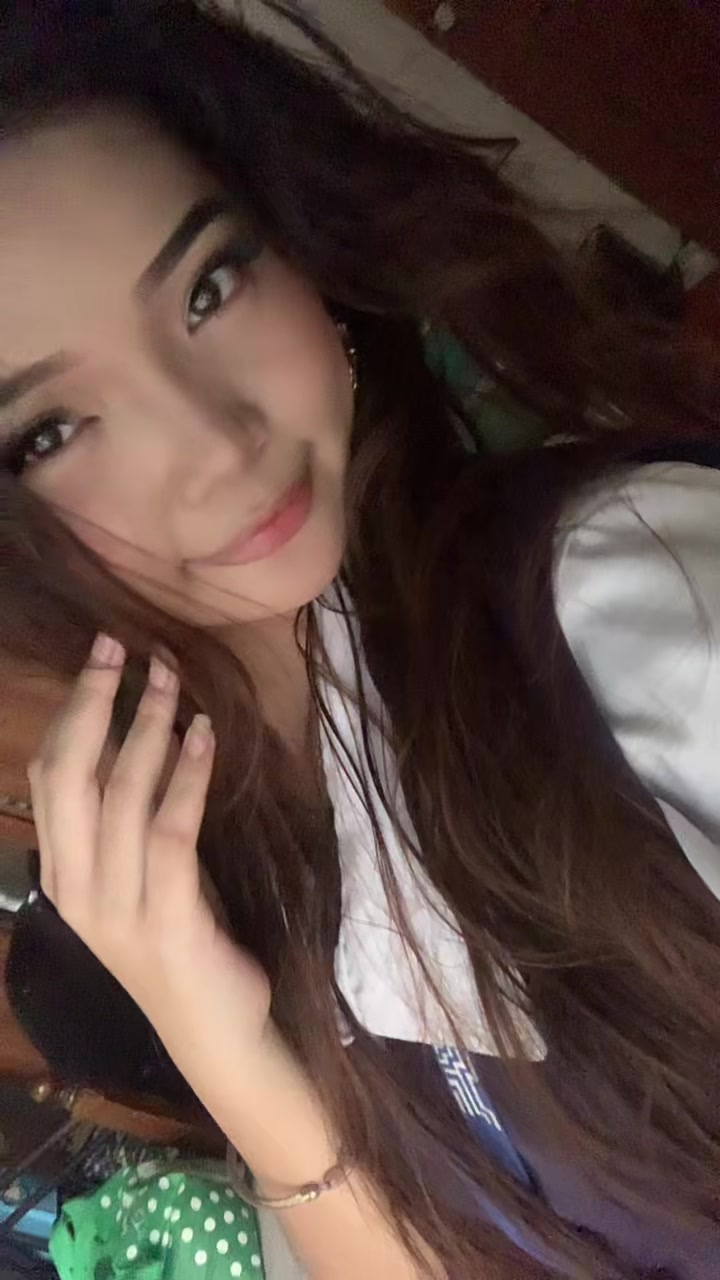 @alexiscyy
