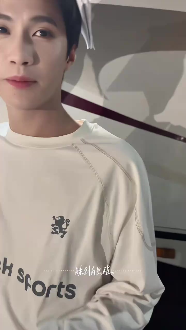 @𝘾𝙝𝙚𝙣𝙜🐾
