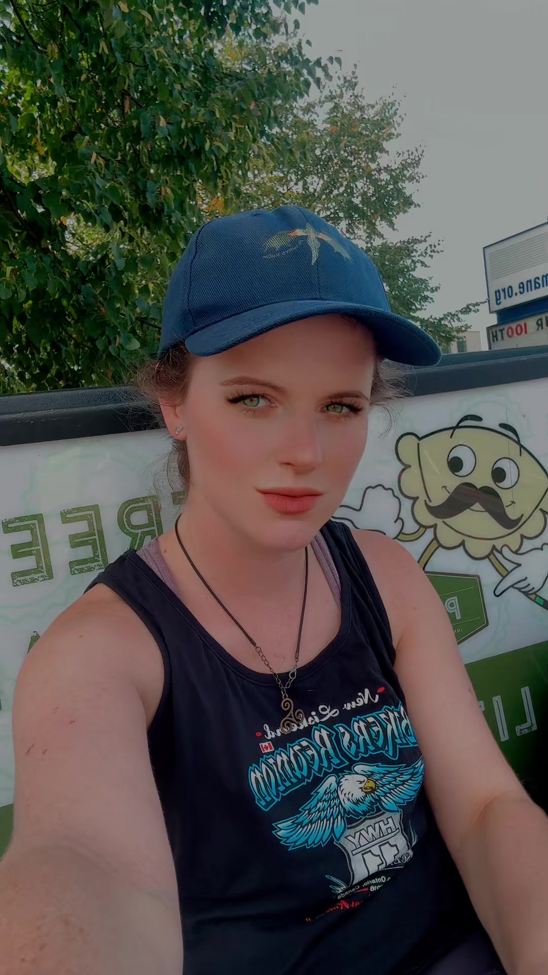 @🇨🇦 Emily 🪽