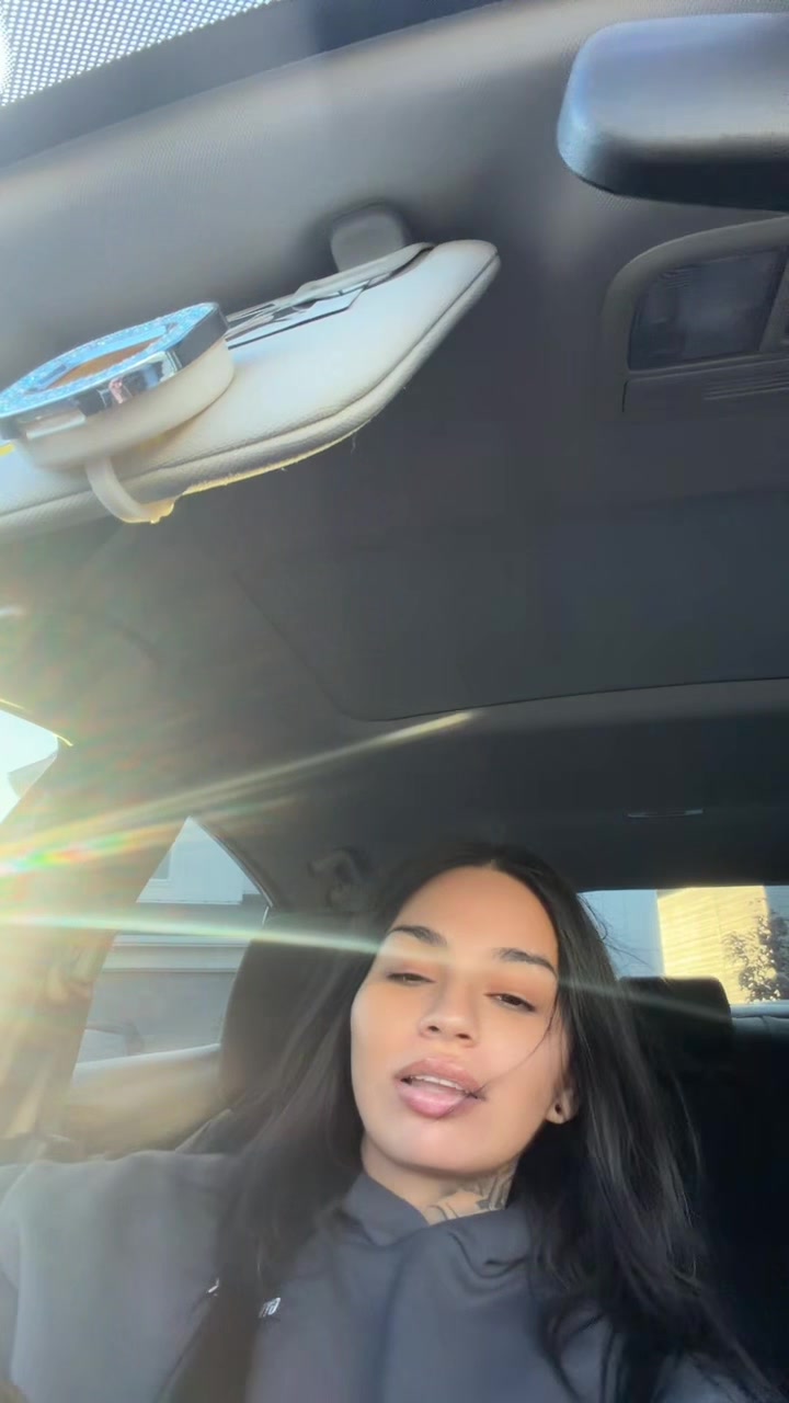 @๐.