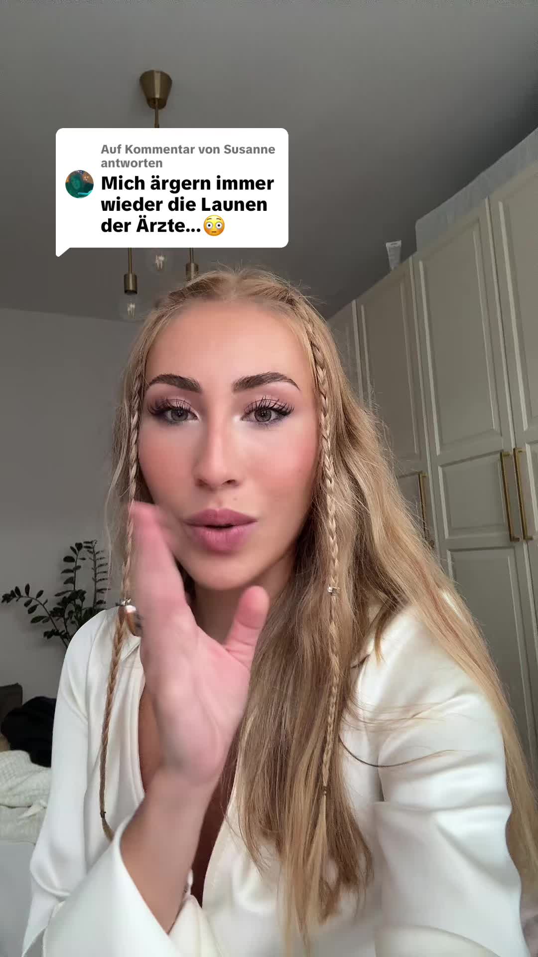 @Louisanayomi